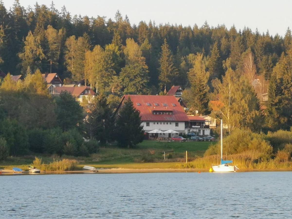 Penzion Tomy Na Plazi Hotel Frymburk Exterior foto