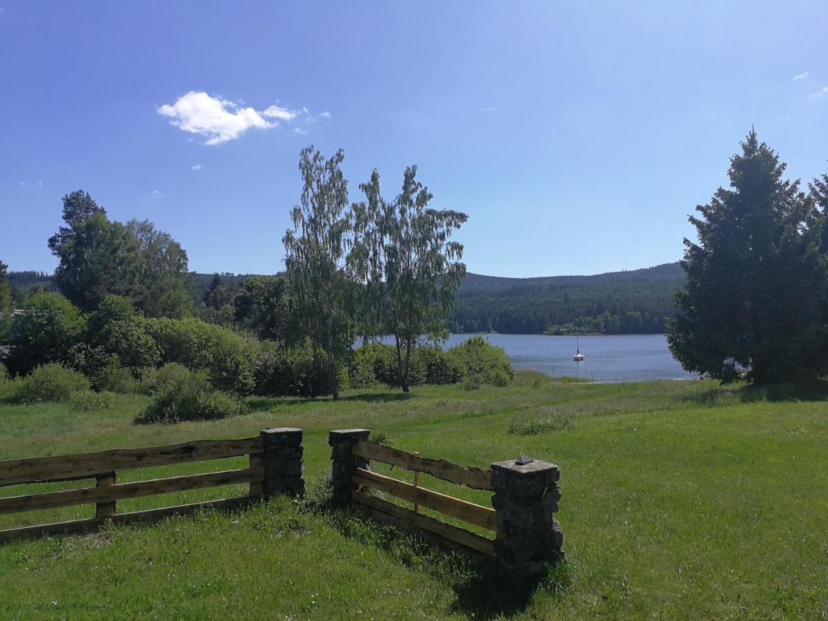 Penzion Tomy Na Plazi Hotel Frymburk Exterior foto
