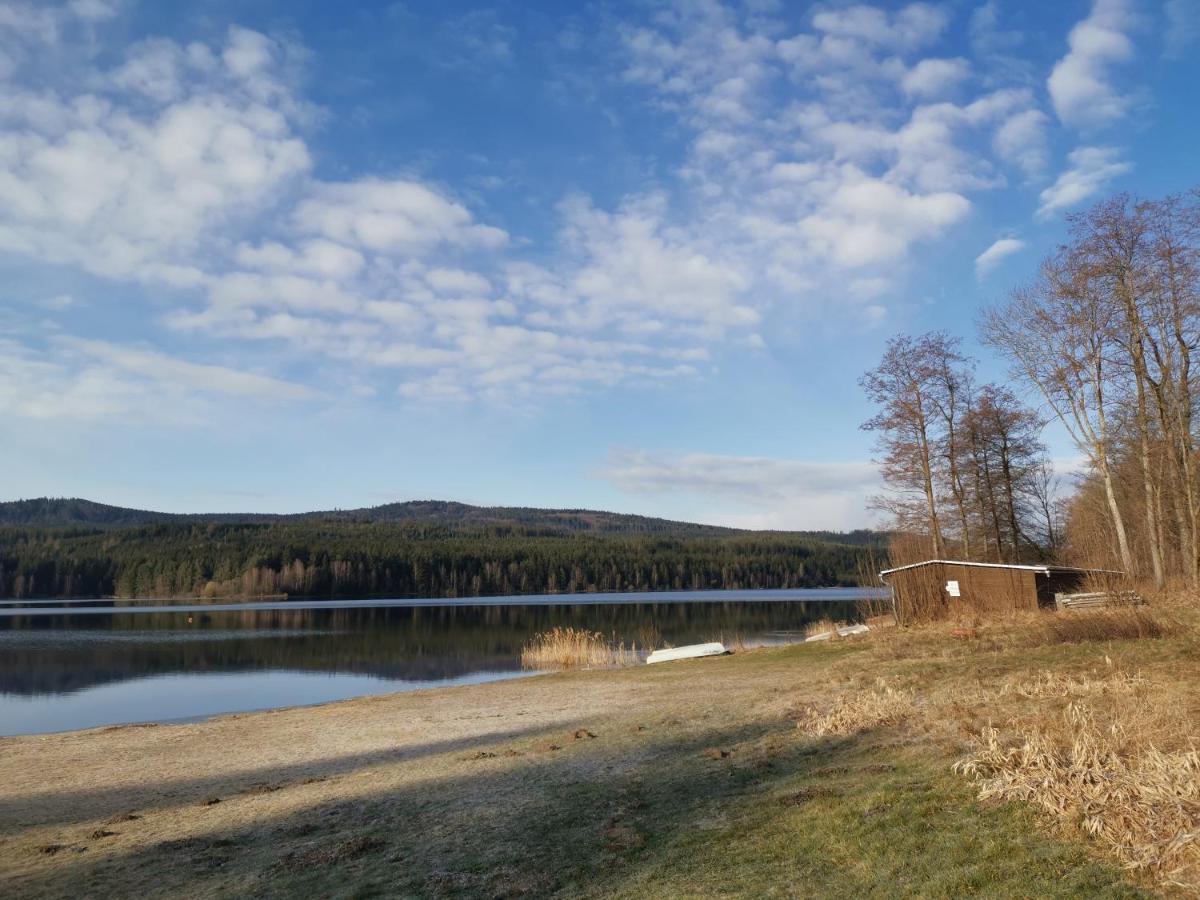 Penzion Tomy Na Plazi Hotel Frymburk Exterior foto