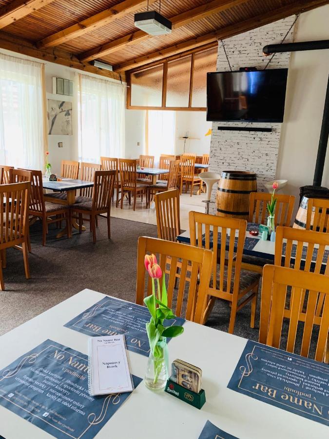Penzion Tomy Na Plazi Hotel Frymburk Exterior foto